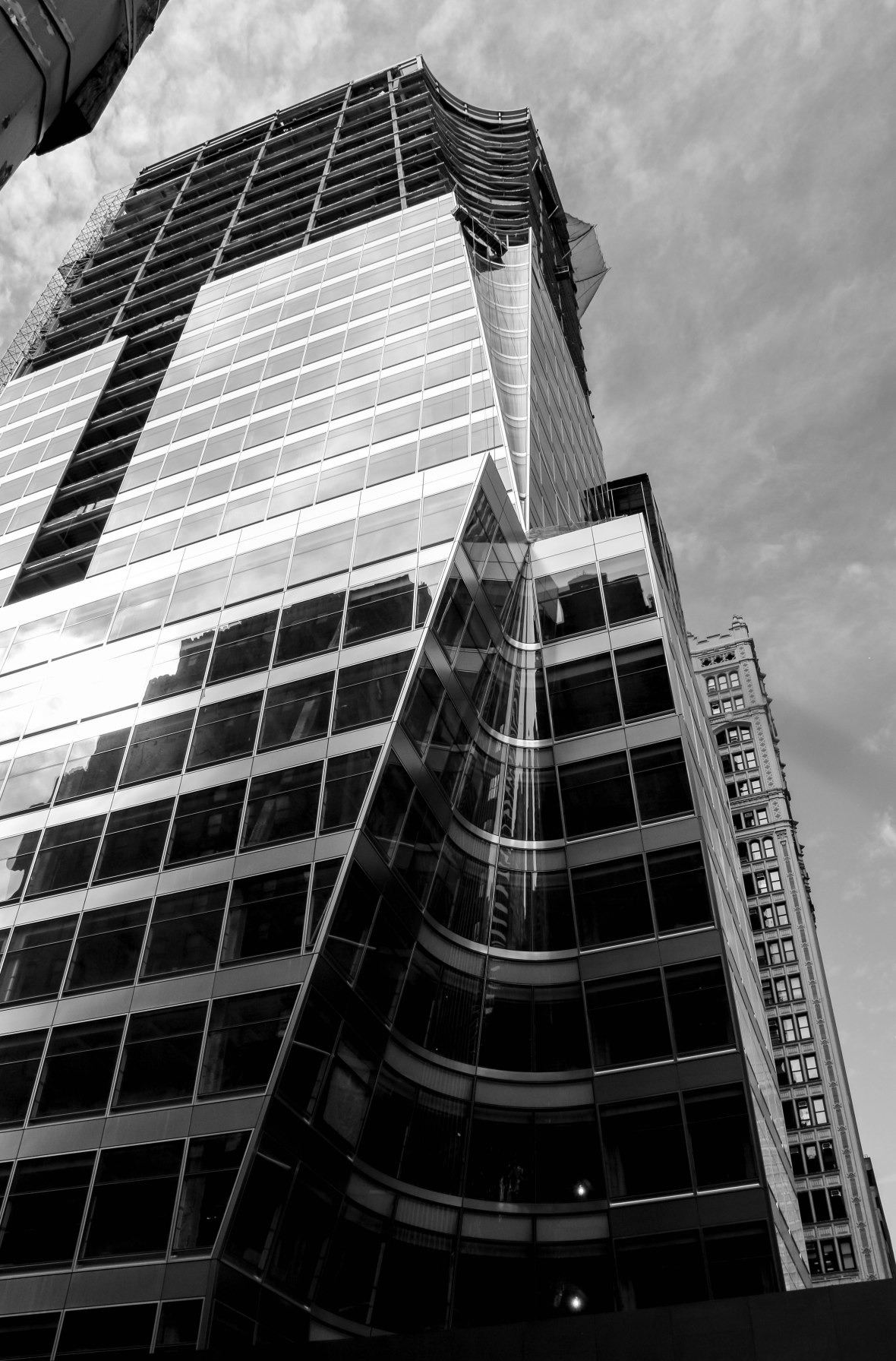 Black & White Portrait: NYC Buildings Architectural Design