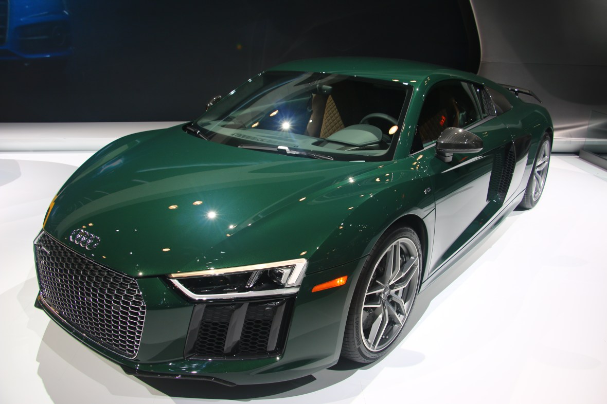 Green Audi R8